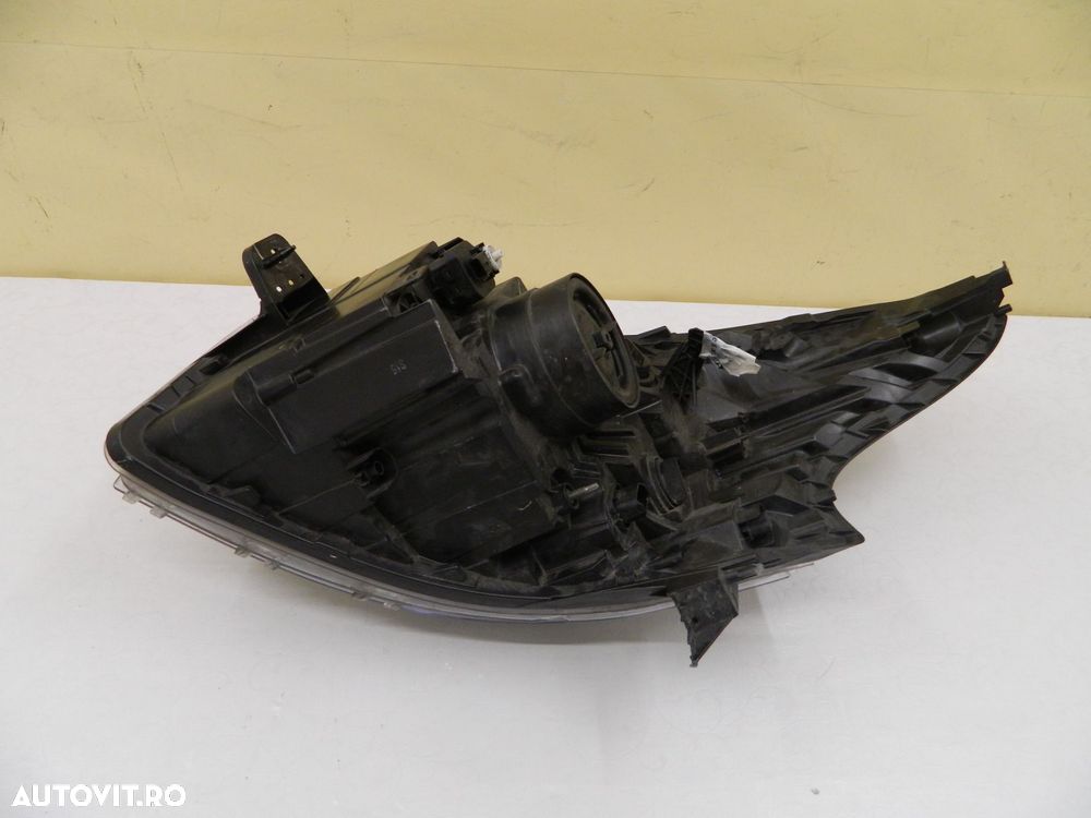 Far dreapta Opel Vivaro B Halogen, 2014, 2015, 2016, 2017, 2018, 2019, cod origine 2601006647R. - 6