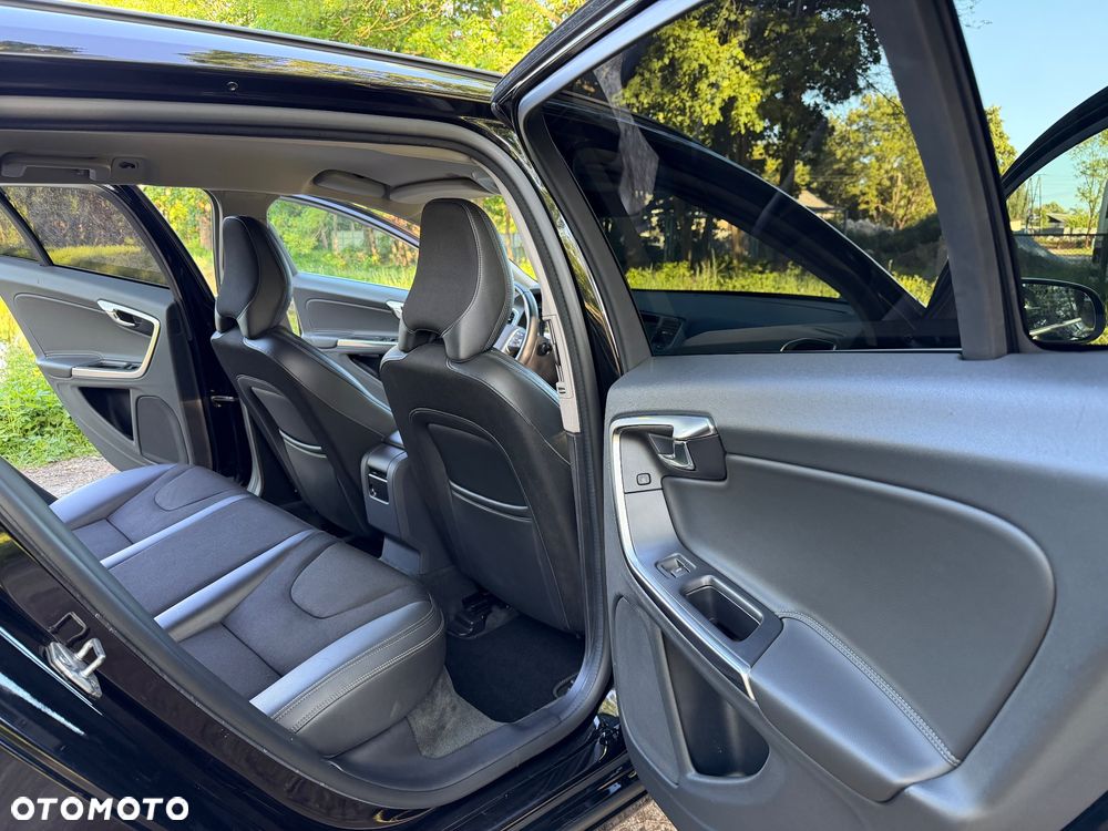Volvo V60 D2 Drive-E Dynamic Edition (Momentum) - 24