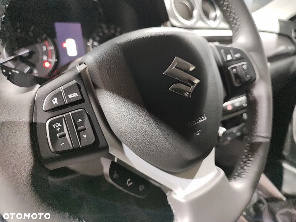 Suzuki Vitara 1.4 Boosterjet mHEV Premium Plus 2WD - 19