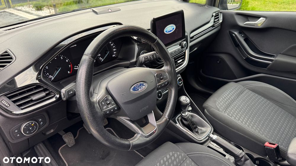 Ford Fiesta 1.0 EcoBoost Titanium - 25