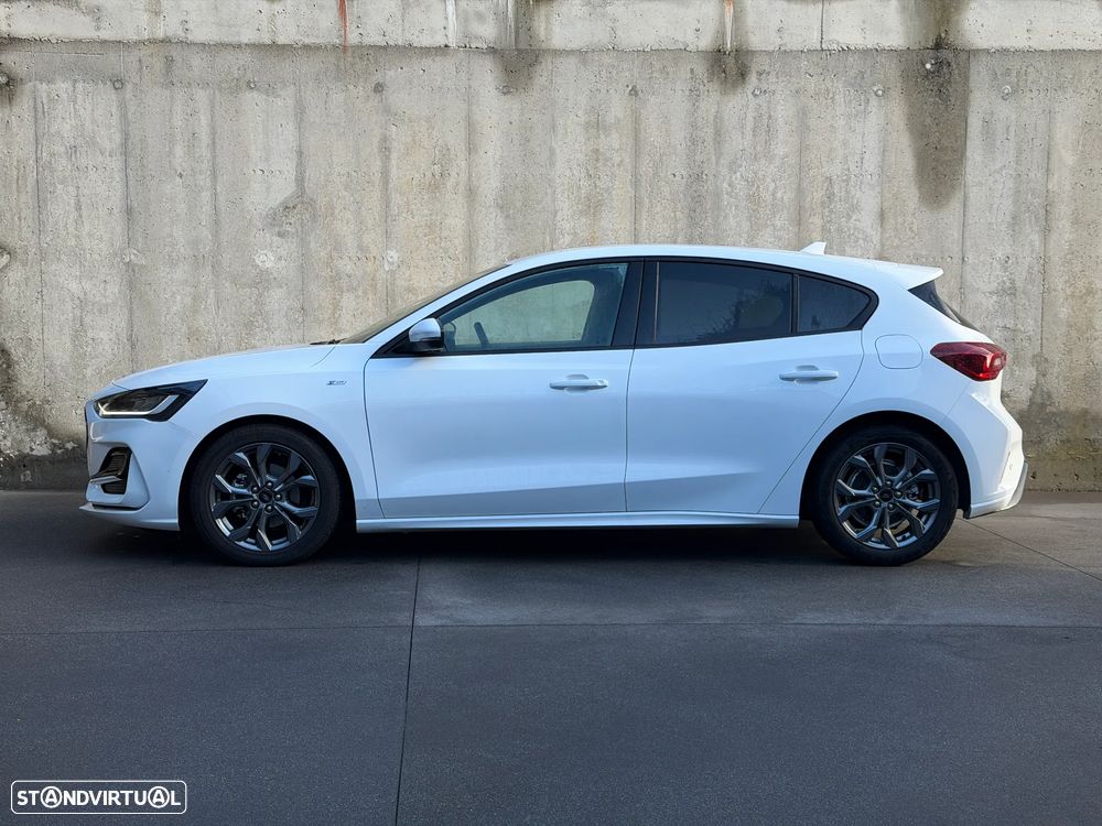 Ford Focus 1.0 EcoBoost MHEV ST-Line X Aut. - 4