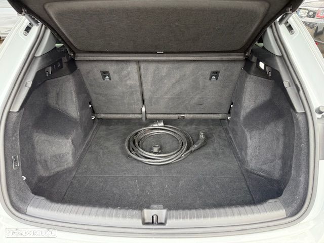 Audi Q4 e-tron 40 - 12