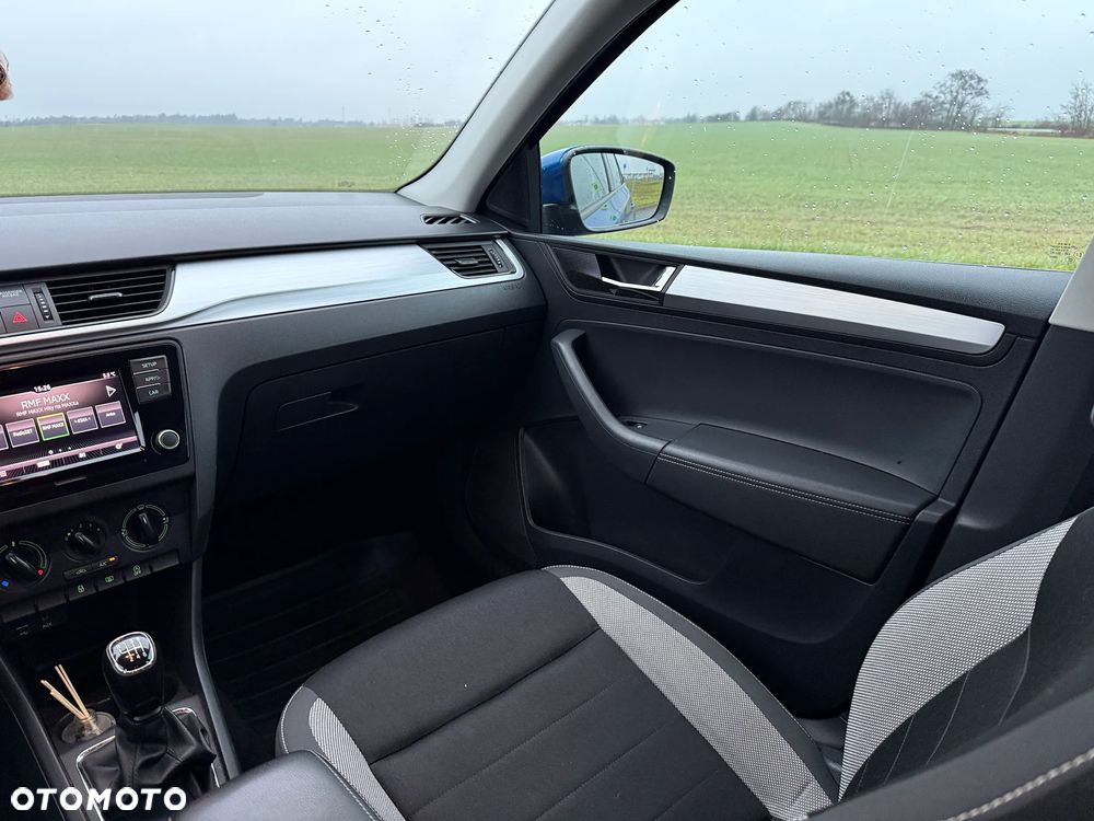 Skoda RAPID 1.0 TSI Ambition - 11