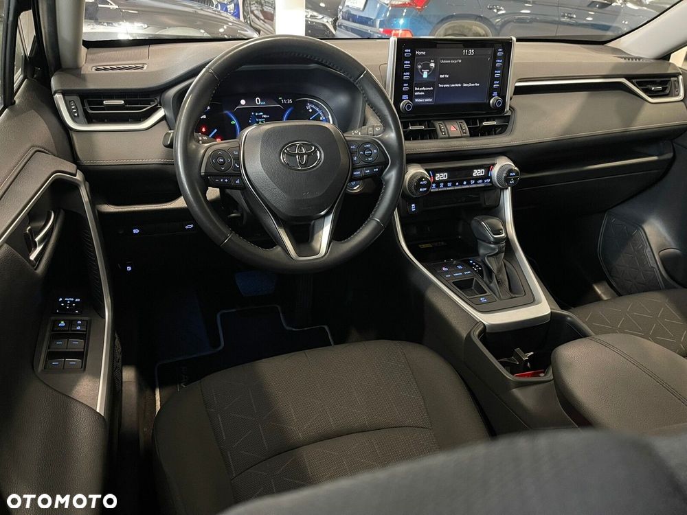 Toyota RAV4 - 12
