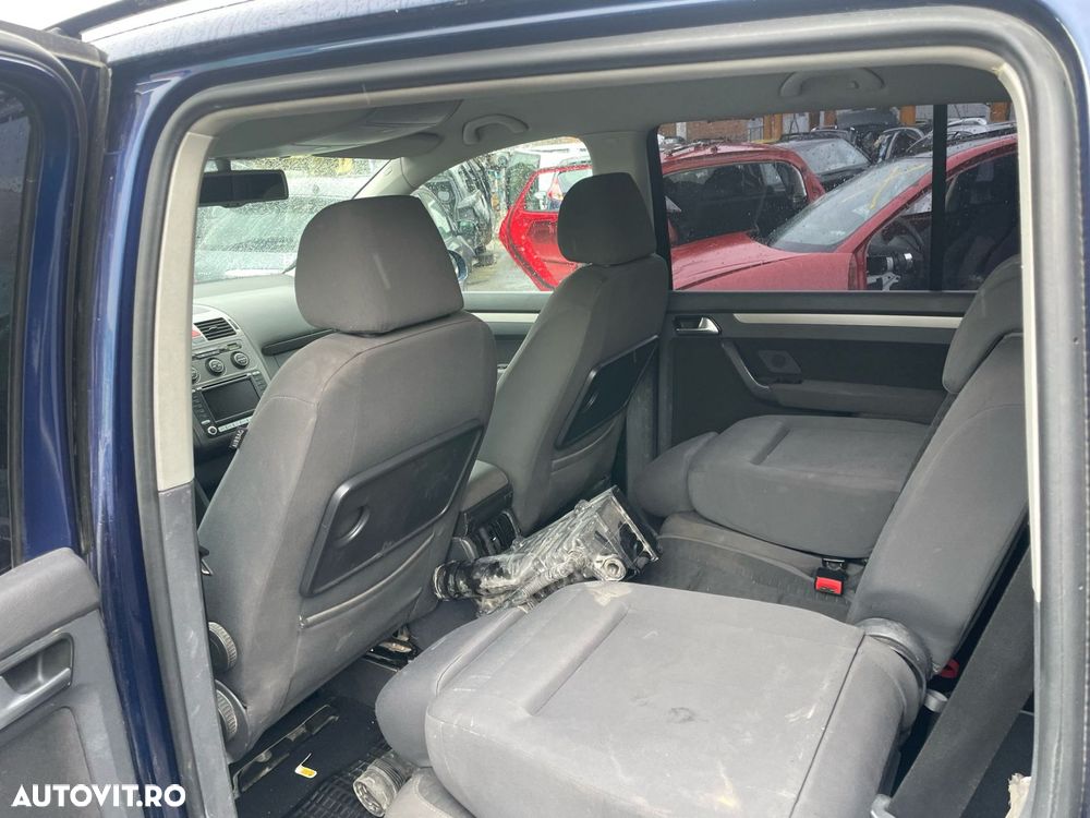 Consola centrala Volkswagen VW Touran 1 [facelift] [2006 - 2010] 2.0 - 9