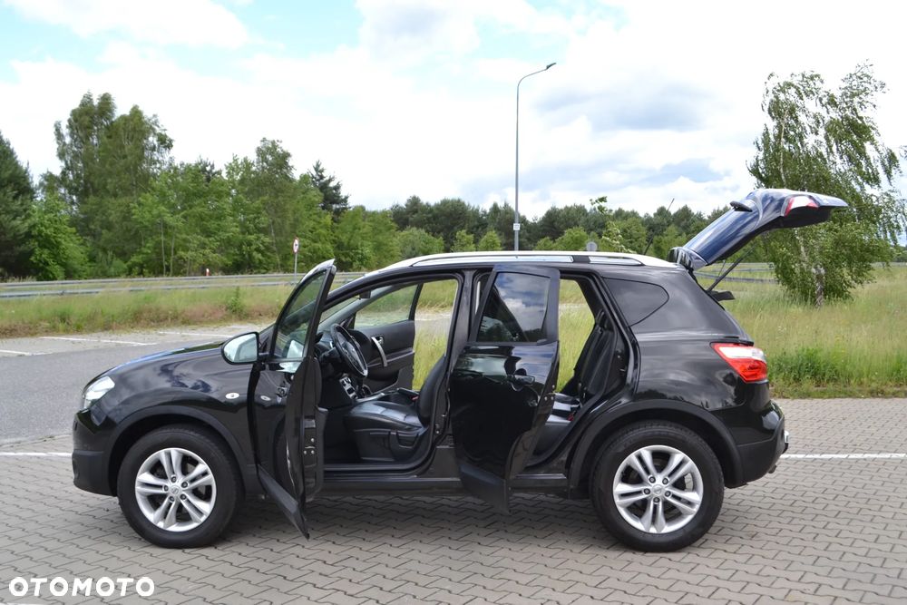 Nissan Qashqai - 23