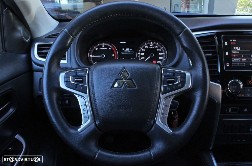 Mitsubishi L200 2.3 DI-D Space Cab Invite 4WD - 7