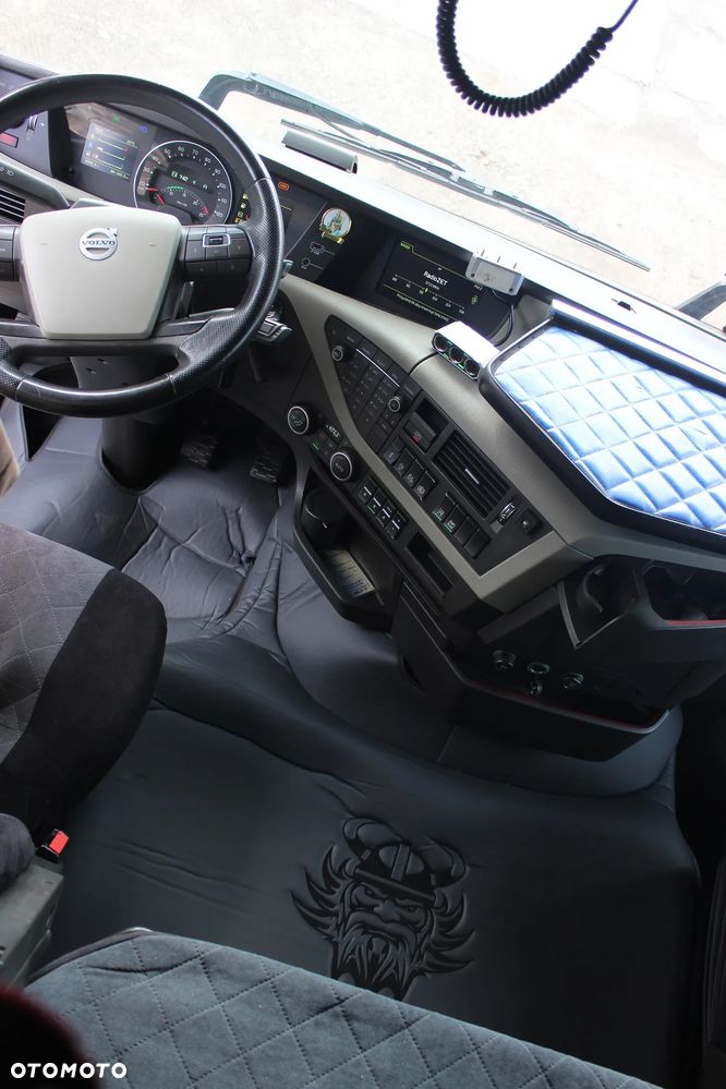 Volvo FH - 6