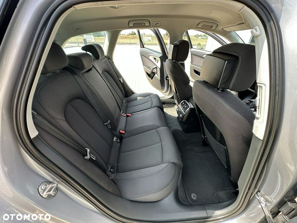 Audi A6 Avant 2.0 TDI Ultra S tronic - 13