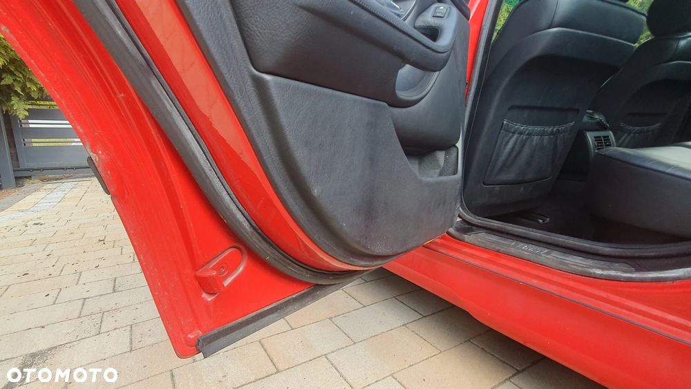 BMW Seria 5 - 28