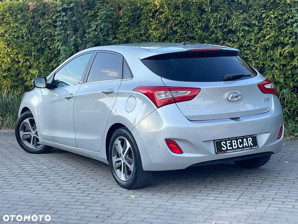 Hyundai i30 1.4 Passion - 30
