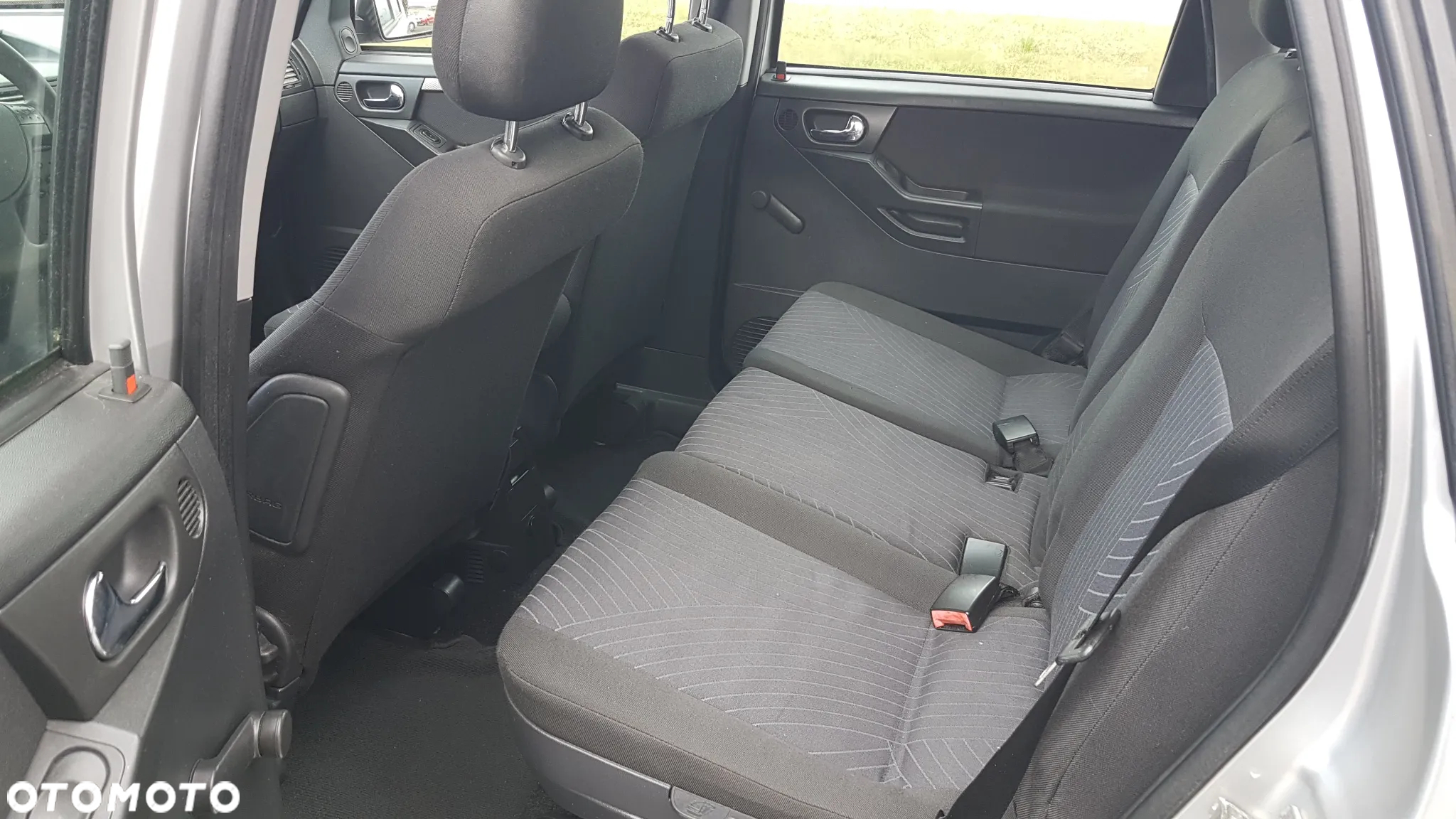 Opel Meriva 1.6 16V Cosmo - 5