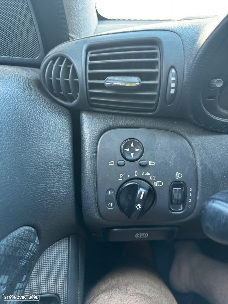 Mercedes-Benz C 220 - 9