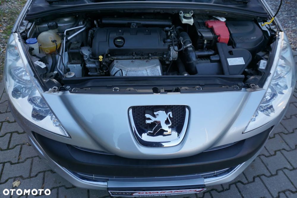 Peugeot 308 1.6 Premium - 23