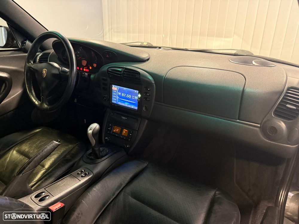 Porsche 911 (996) - 7