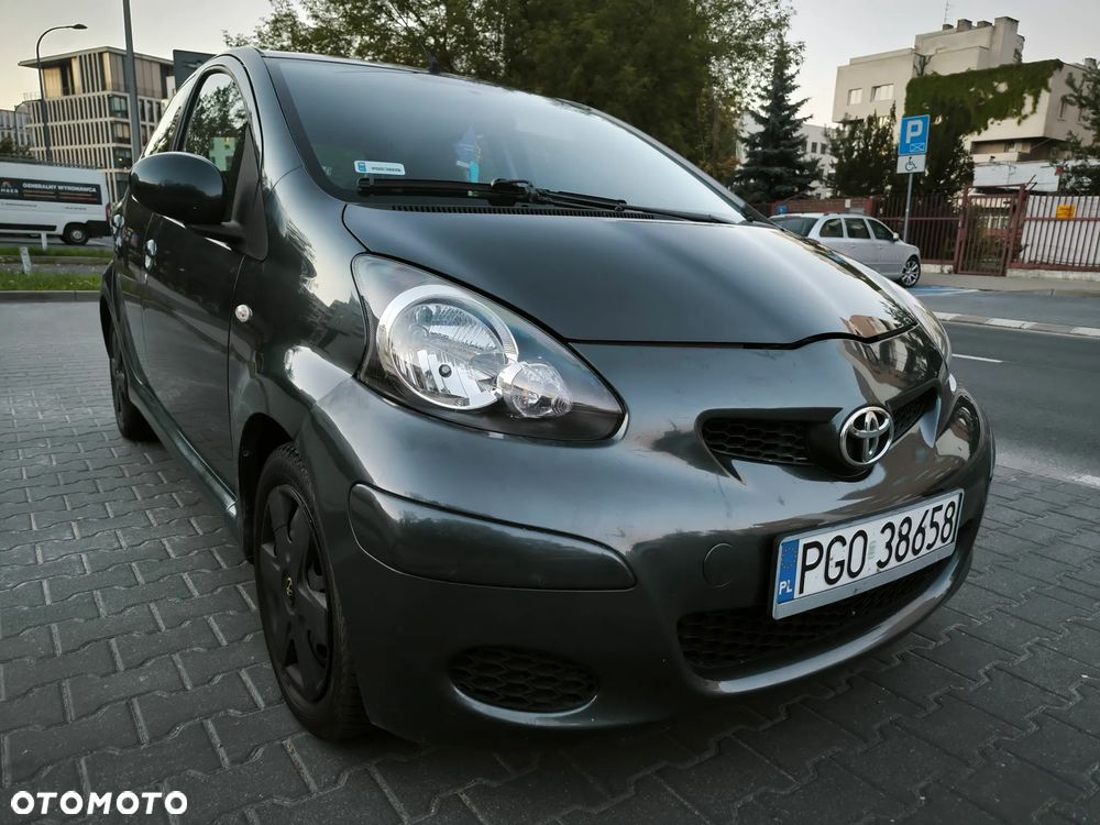 Toyota Aygo - 1