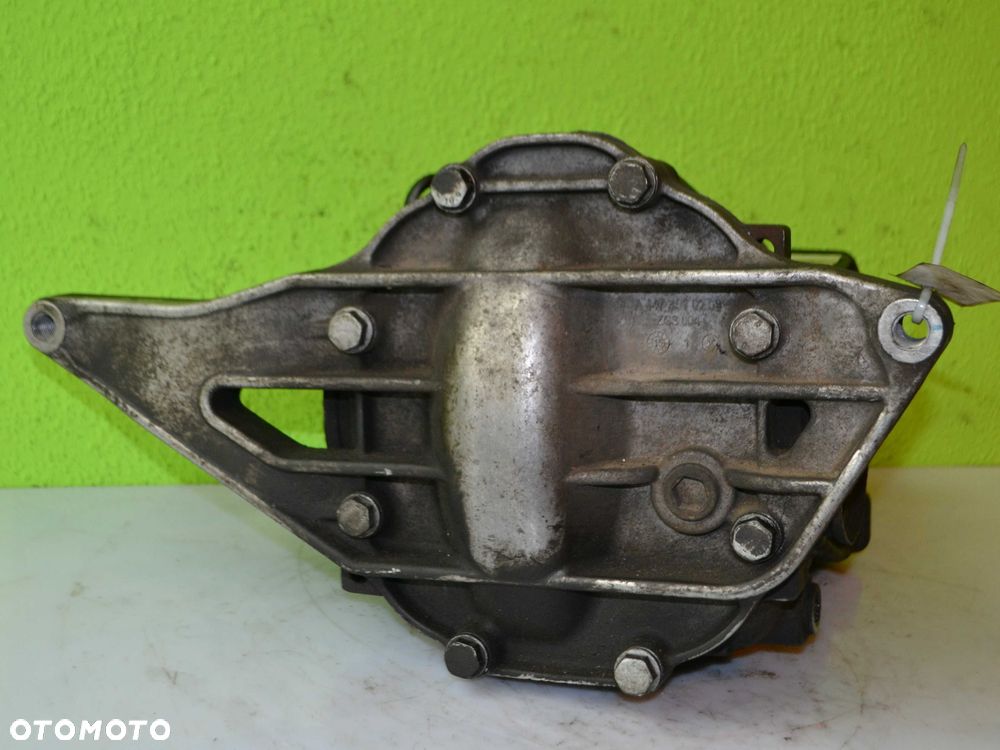 Dyferencjał dyfer tył Mercedes VITO 447    2.93  / 44:15 / - 5