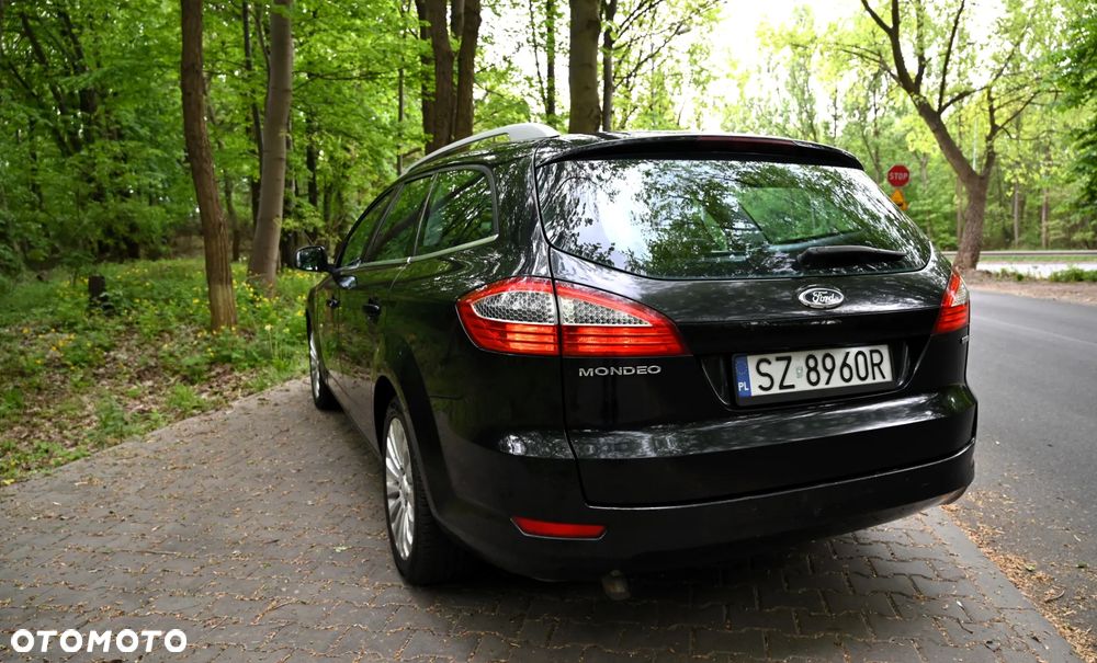 Ford Mondeo - 17