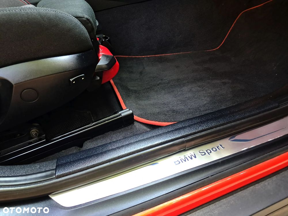 BMW X1 xDrive18d Sport Line - 31