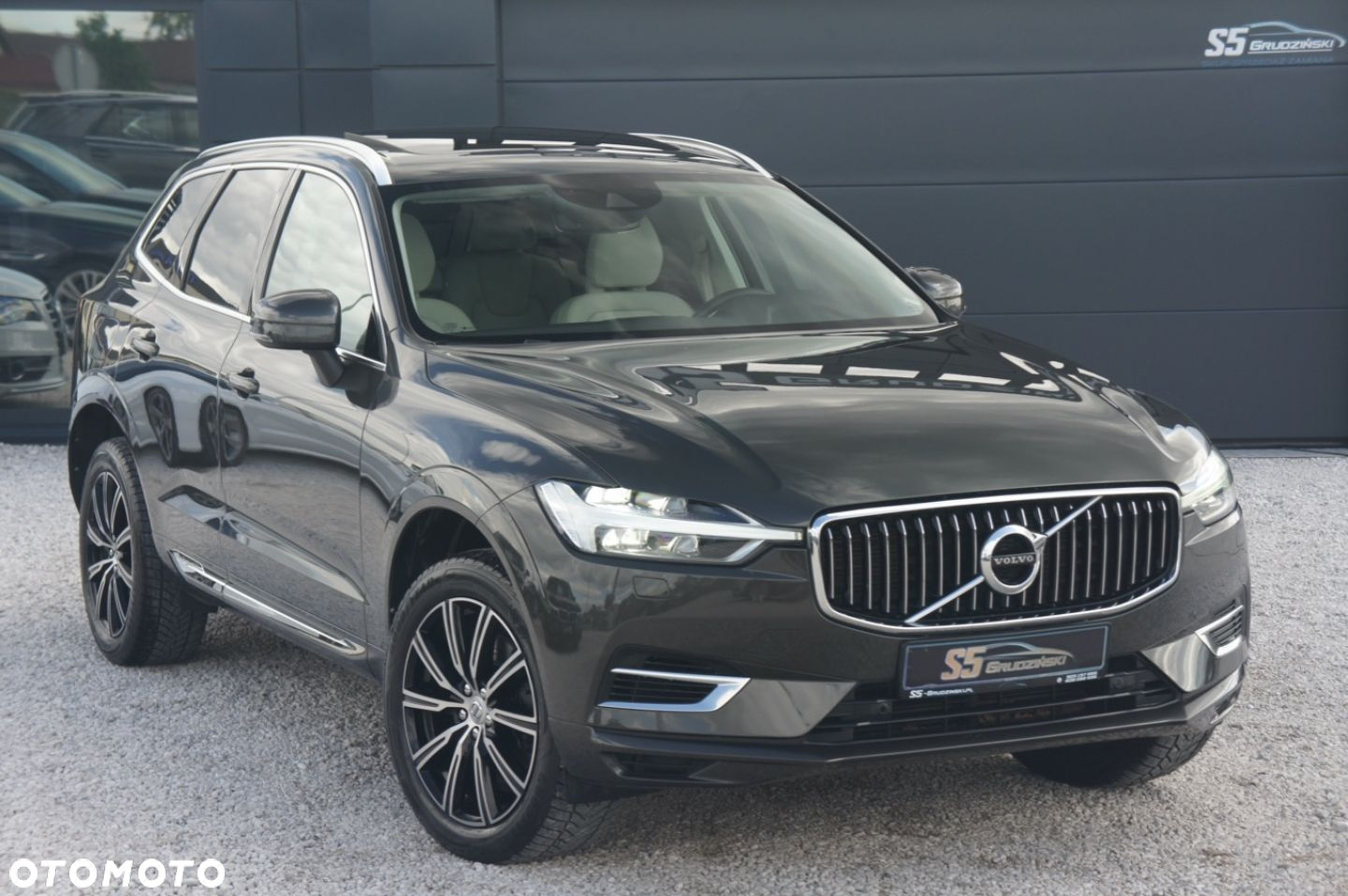 Volvo XC 60 - 2