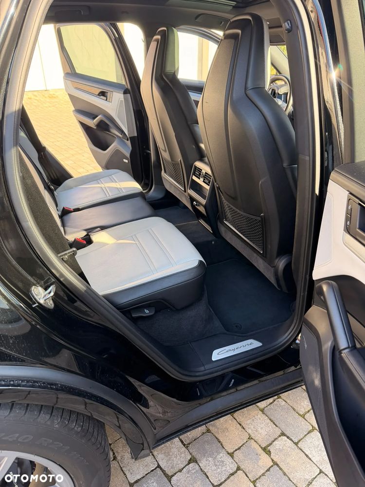 Porsche Cayenne Black Edition - 15