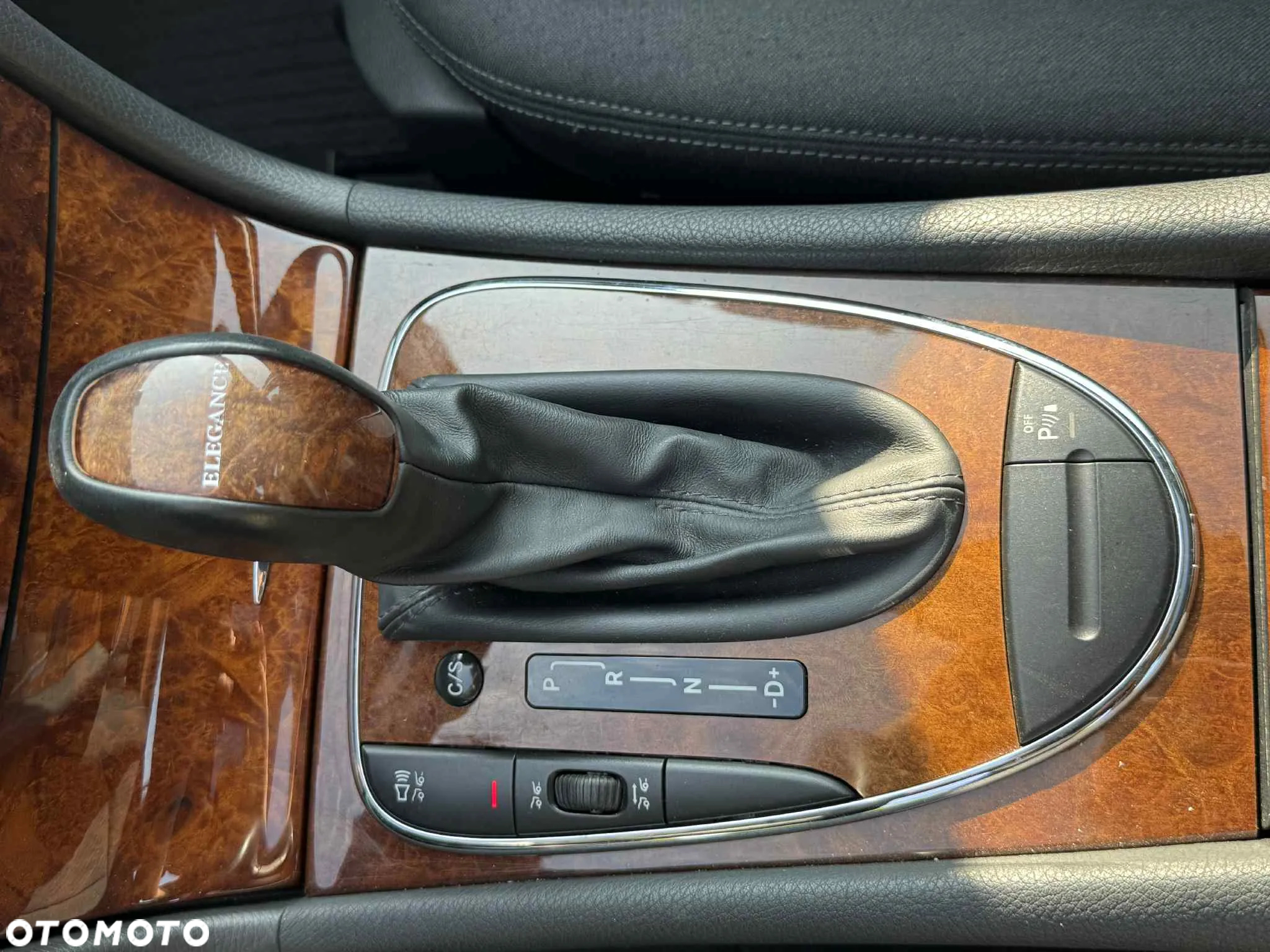 Mercedes-Benz Klasa E - 6