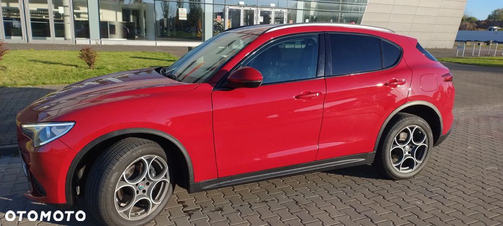 Alfa Romeo Stelvio 2.0 Turbo 16V AT8-Q4 Super - 17
