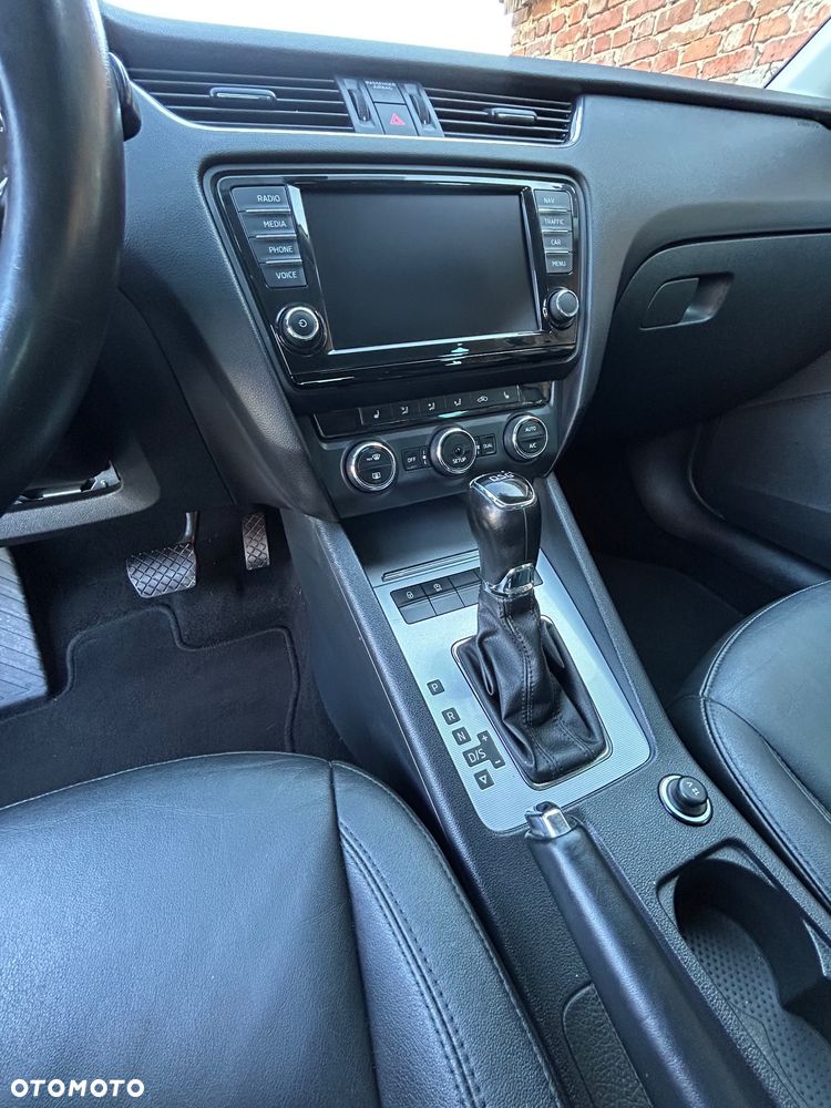 Skoda Octavia 1.6 TDI Ambition DSG - 16