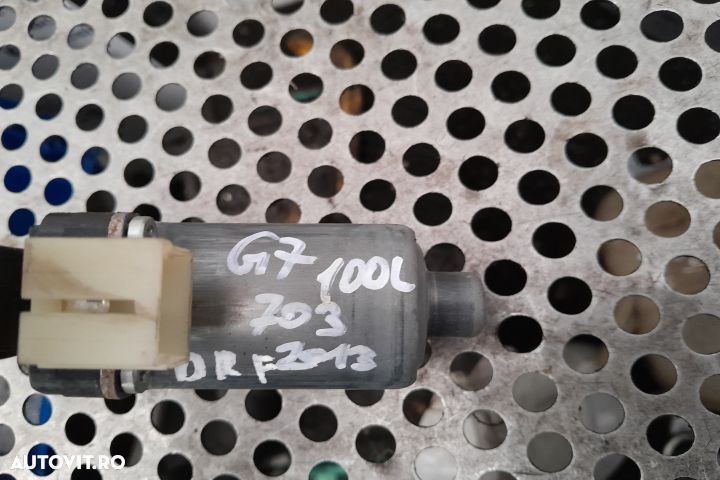 Motoras macara geam fata dreapta 0130822378 Volkswagen VW Golf 7 [201 - 4