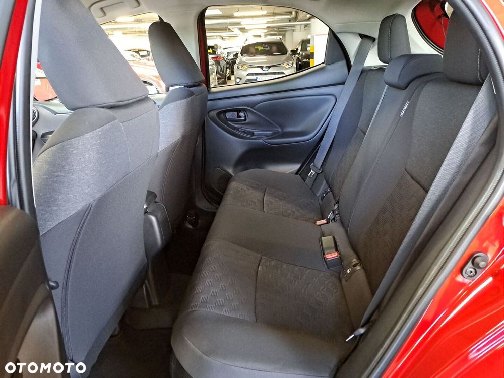 Toyota Yaris Hybrid 1.5 Style - 12