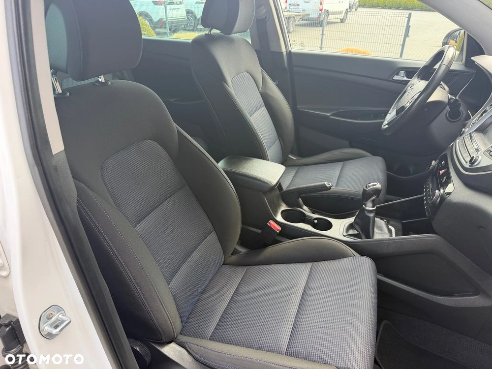 Hyundai Tucson - 16