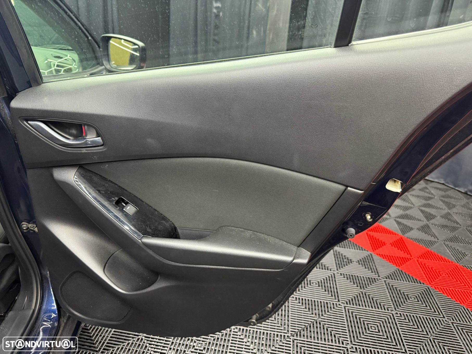 Mazda 3 1.5 Sky-D Excellence Navi - 30