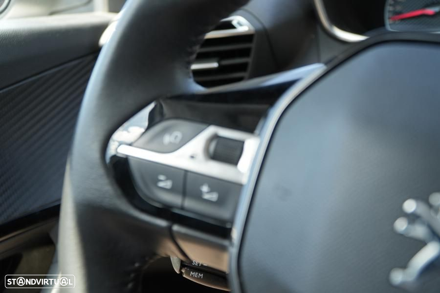 Peugeot 2008 PureTech 100 Stop&Start Active - 12
