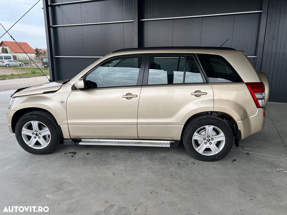 Suzuki Grand Vitara - 4