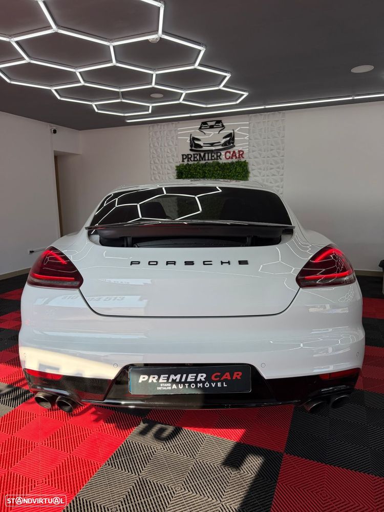 Porsche Panamera S E-Hybrid - 18
