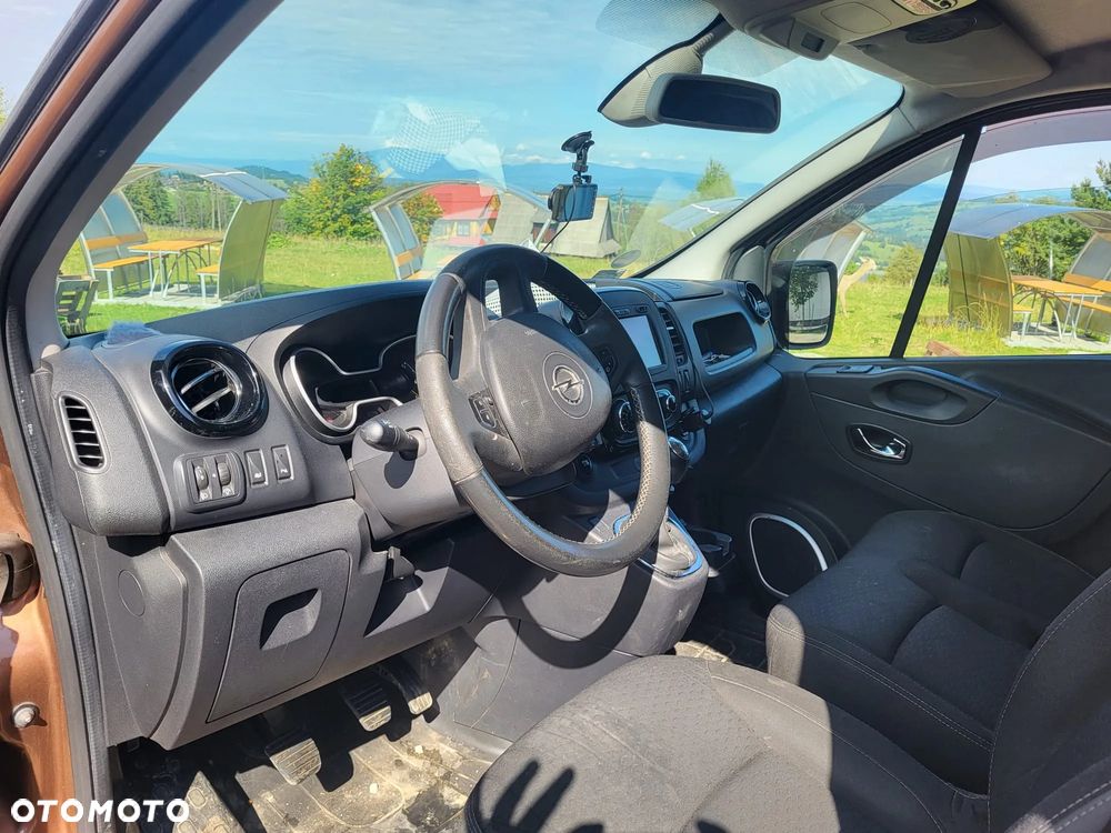 Opel Vivaro 2015 photo 4