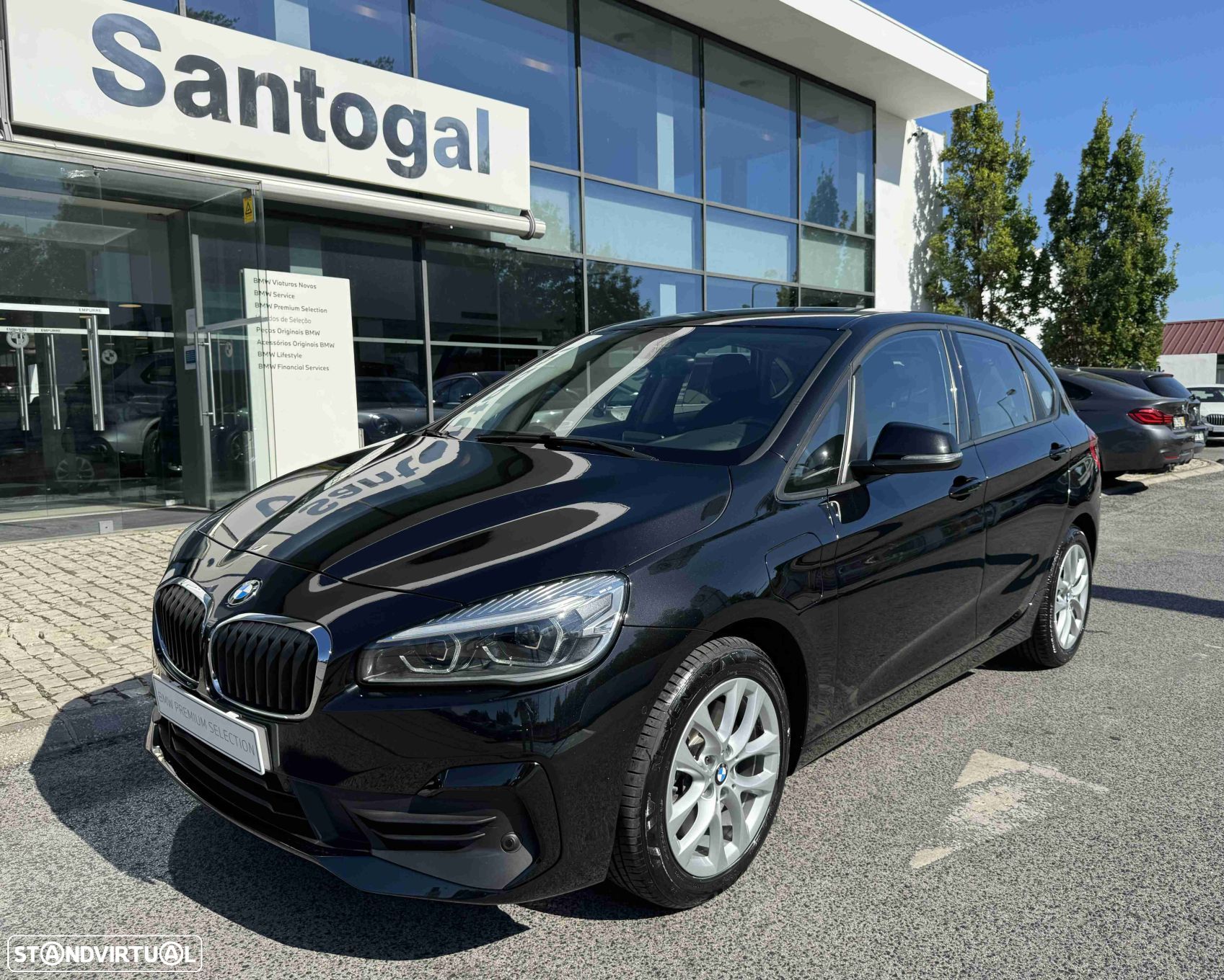 BMW 225xe Active Tourer - 1