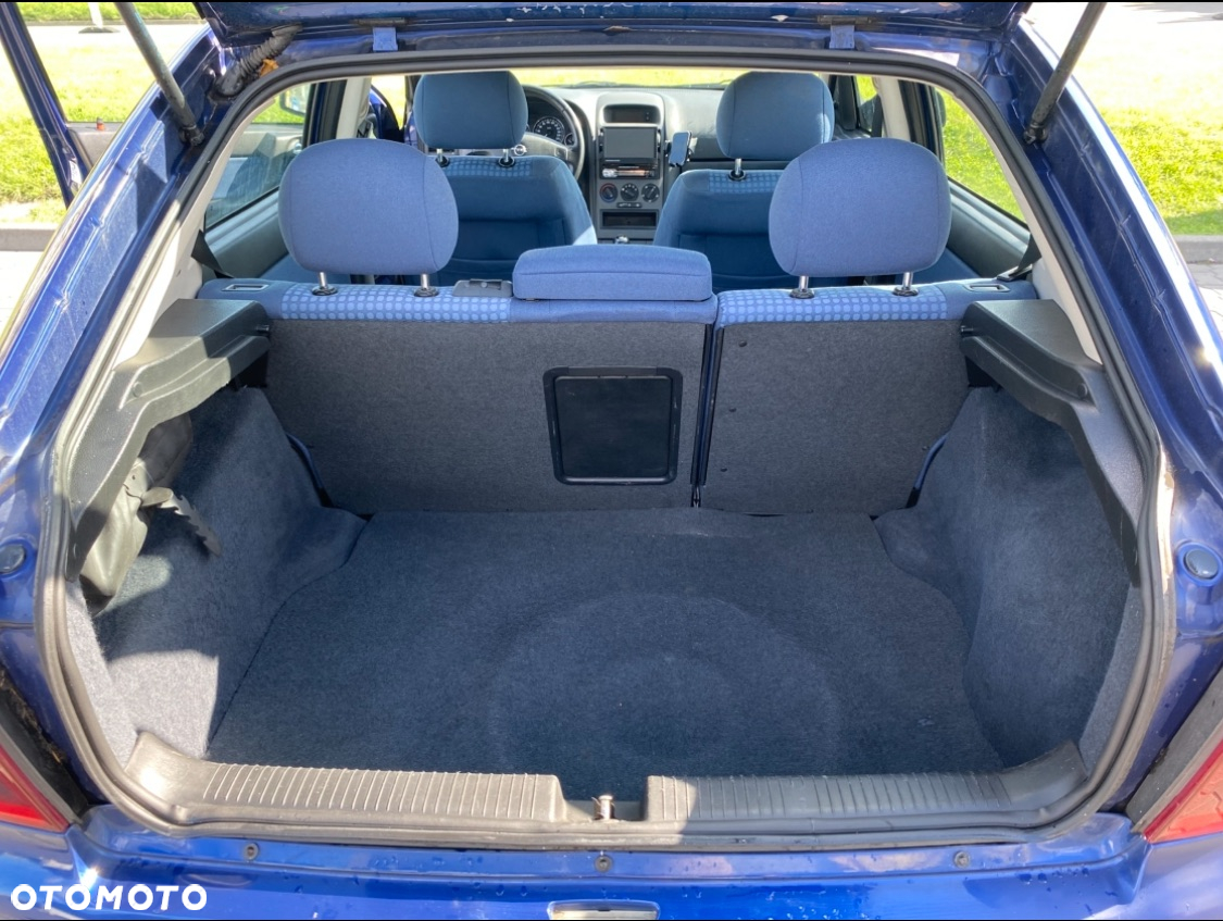 Opel Astra II 1.6 - 8