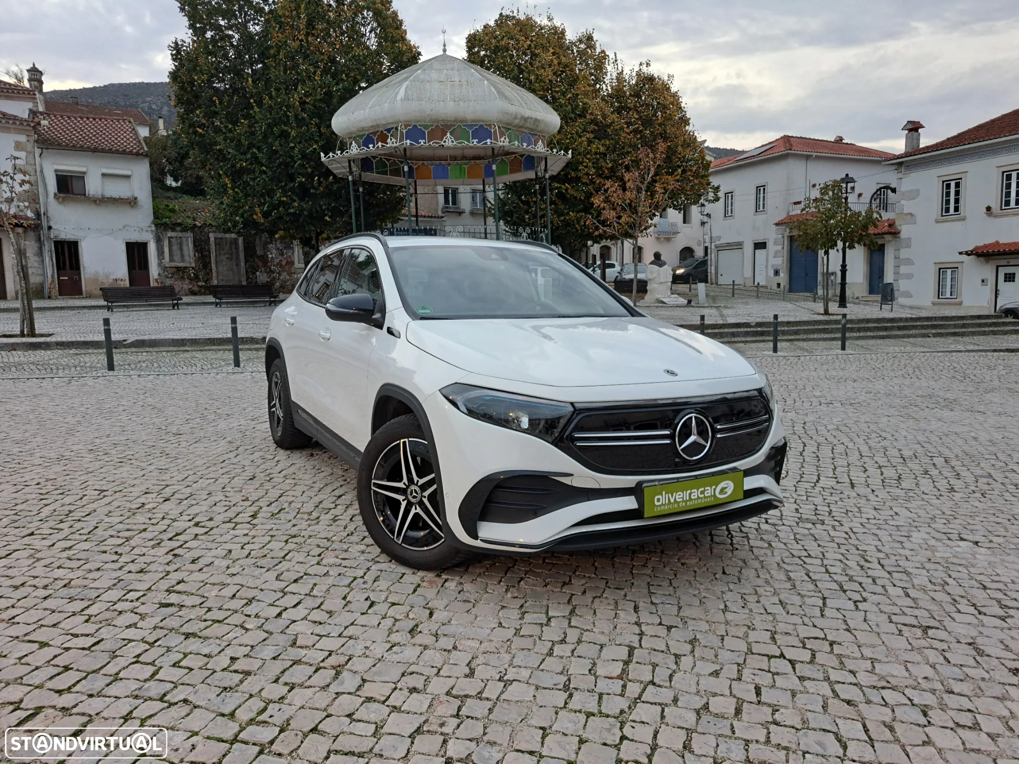 Mercedes-Benz EQA 250 AMG Line - 2