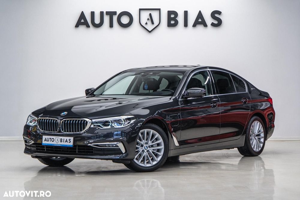 BMW Seria 5 530e iPerformance Aut. Luxury Line - 1