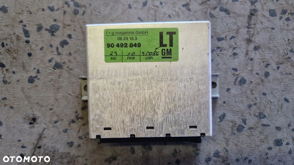OPEL OMEGA B MODUŁ CENTRALNEGO ZAMKA 90492849 - 1