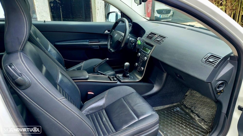 Volvo C30 1.6 D R-Design - 10