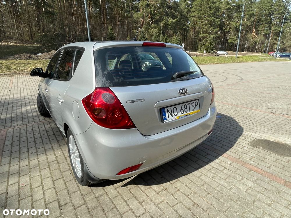 Kia Ceed 1.6 Crdi Comfort - 8