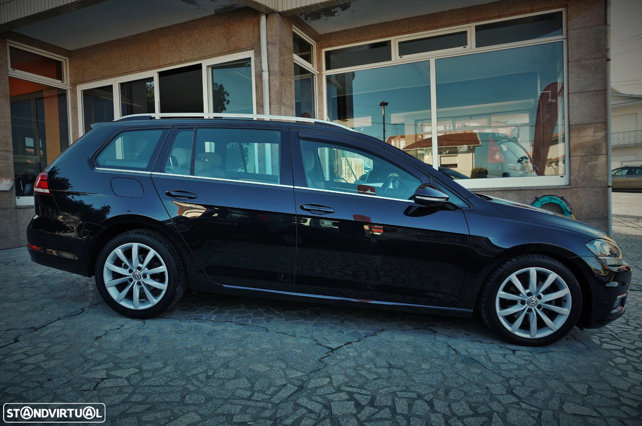 VW Golf Variant 1.6 TDi Highline - 4