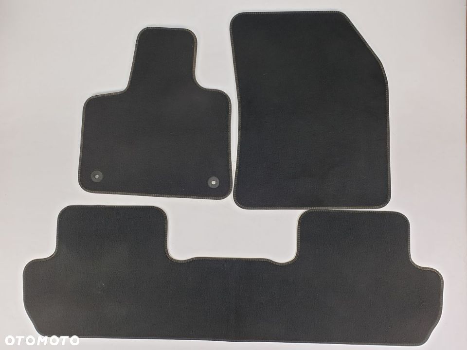 PEUGEOT 3008 2.0 BHDI od 2017 r . Dywanik Welurowe - 1