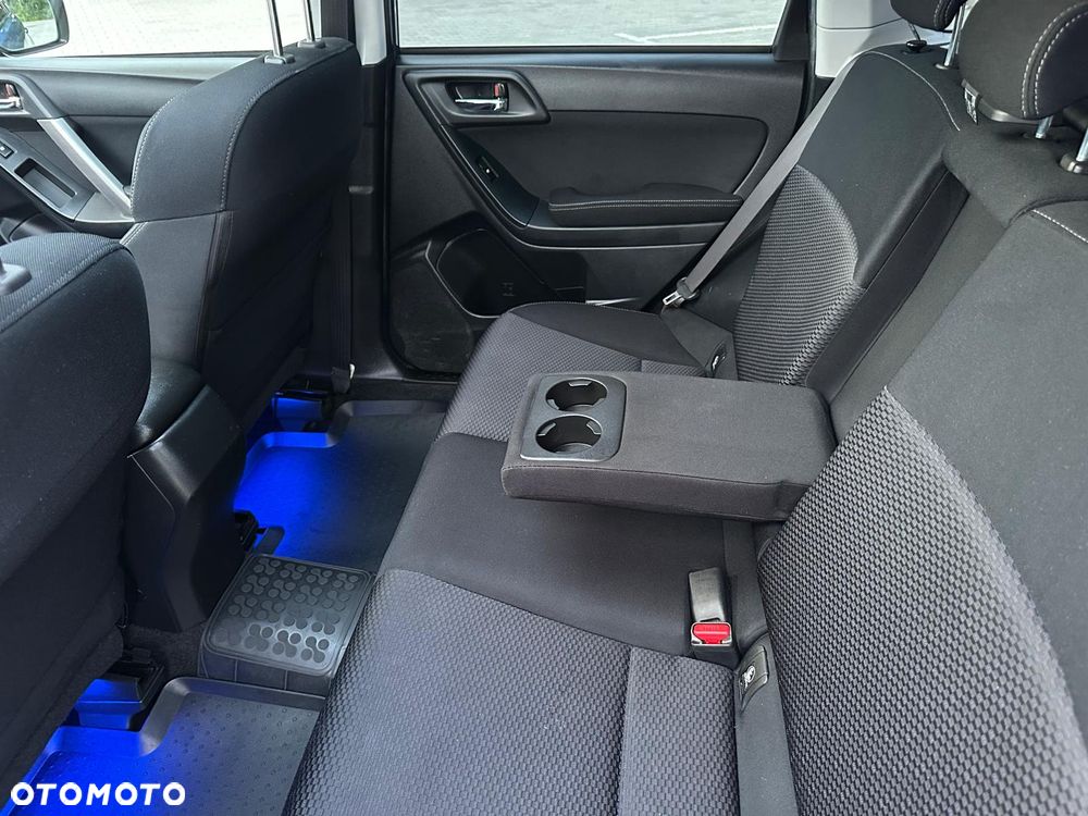 Subaru Forester 2.0i Exclusive Lineartronic - 11