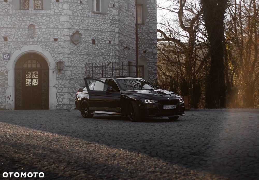 BMW Seria 3 335i xDrive Edition Sport - 9