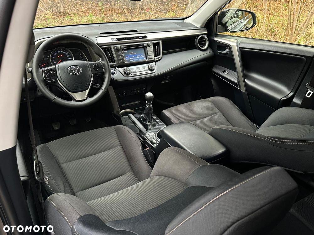 Toyota RAV4 - 20