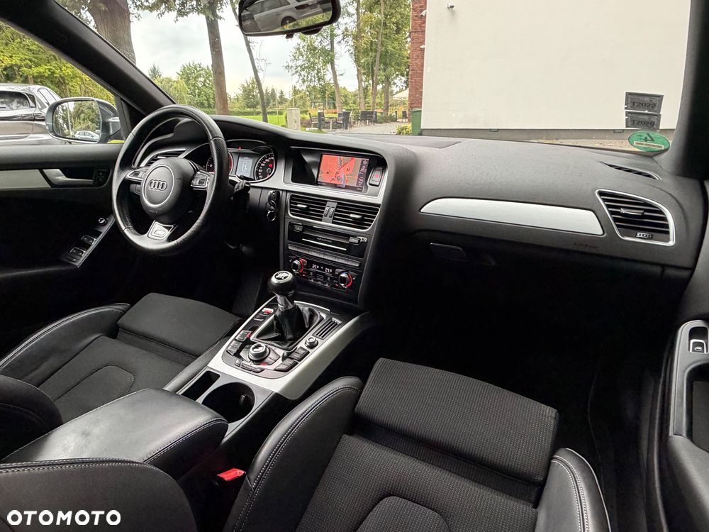 Audi A4 Avant 2.0 TDI DPF S line Sportpaket - 6