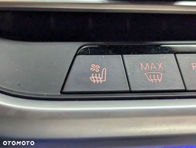 BMW X5 xDrive40i xLine - 12